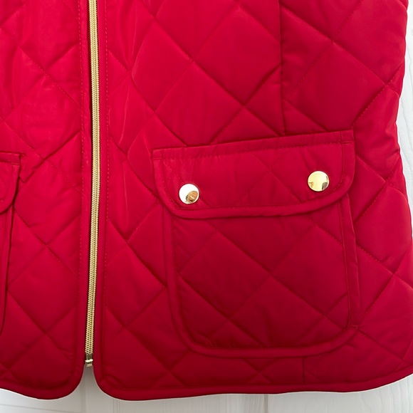 St. John’s Bay quilted vest| L - Picture 4 of 6